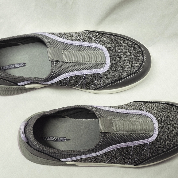 Lands' End Women's Slip-On Gray and Purple Walking Casual Slip-On Shoe Size 8 - Picture 3 of 16